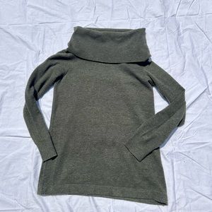 FRENCH CONNECTION GREY TURTLENECK